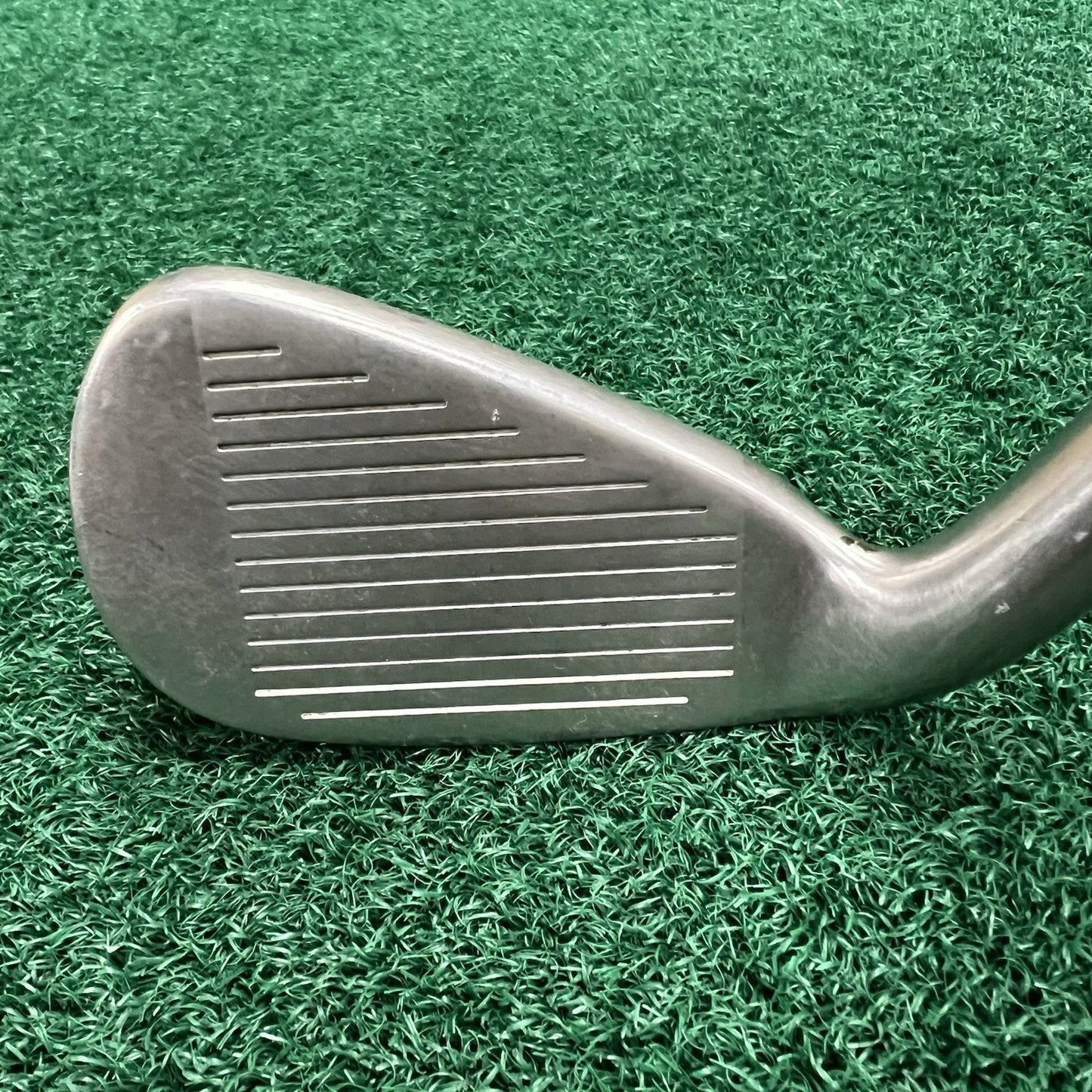 TaylorMade r7 Draw 4 Iron RH TaylorMade Stiff Flex Steel Shaft Men's Right Hand