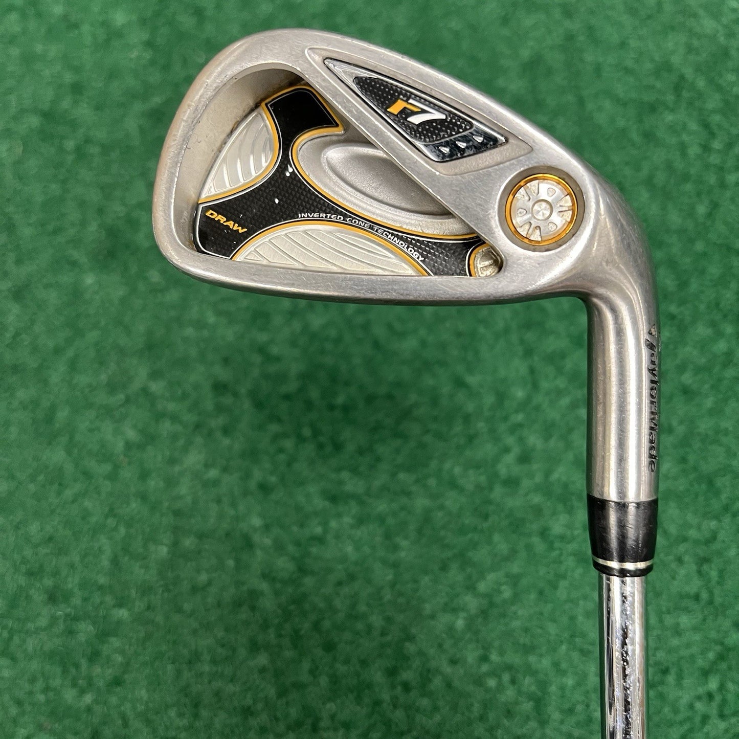 TaylorMade r7 Draw 4 Iron RH TaylorMade Stiff Flex Steel Shaft Men's Right Hand