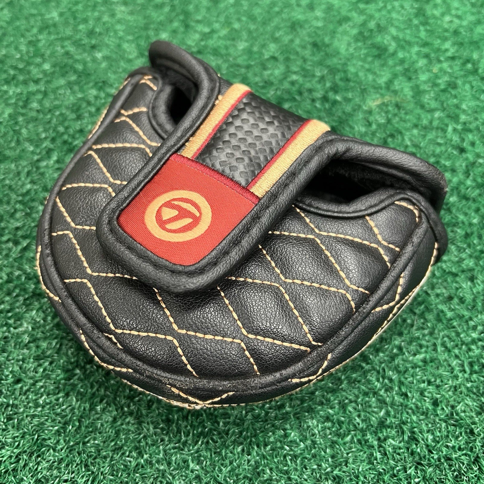 TaylorMade TP Collection Mallet Putter Headcover Great condition!