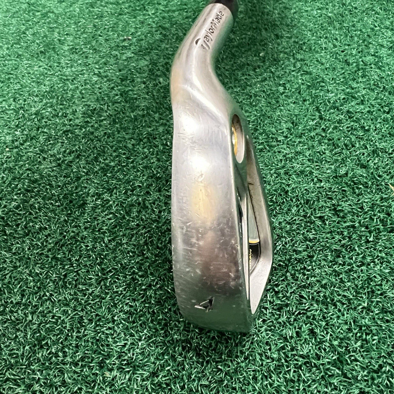 TaylorMade r7 Draw 4 Iron RH TaylorMade Stiff Flex Steel Shaft Men's Right Hand